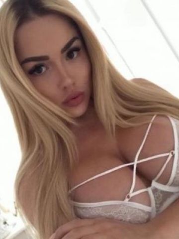 Моника Luxury Реал фото 3